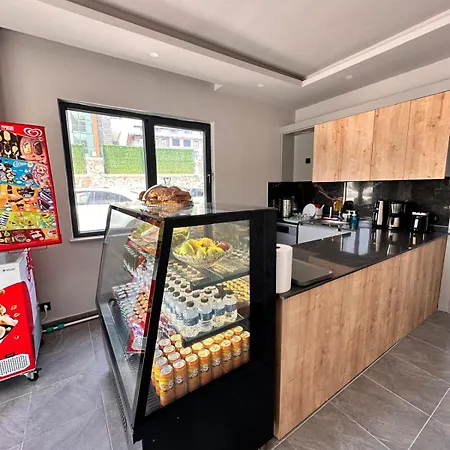 Apartman Silece Garden Uec Yatak Odali *